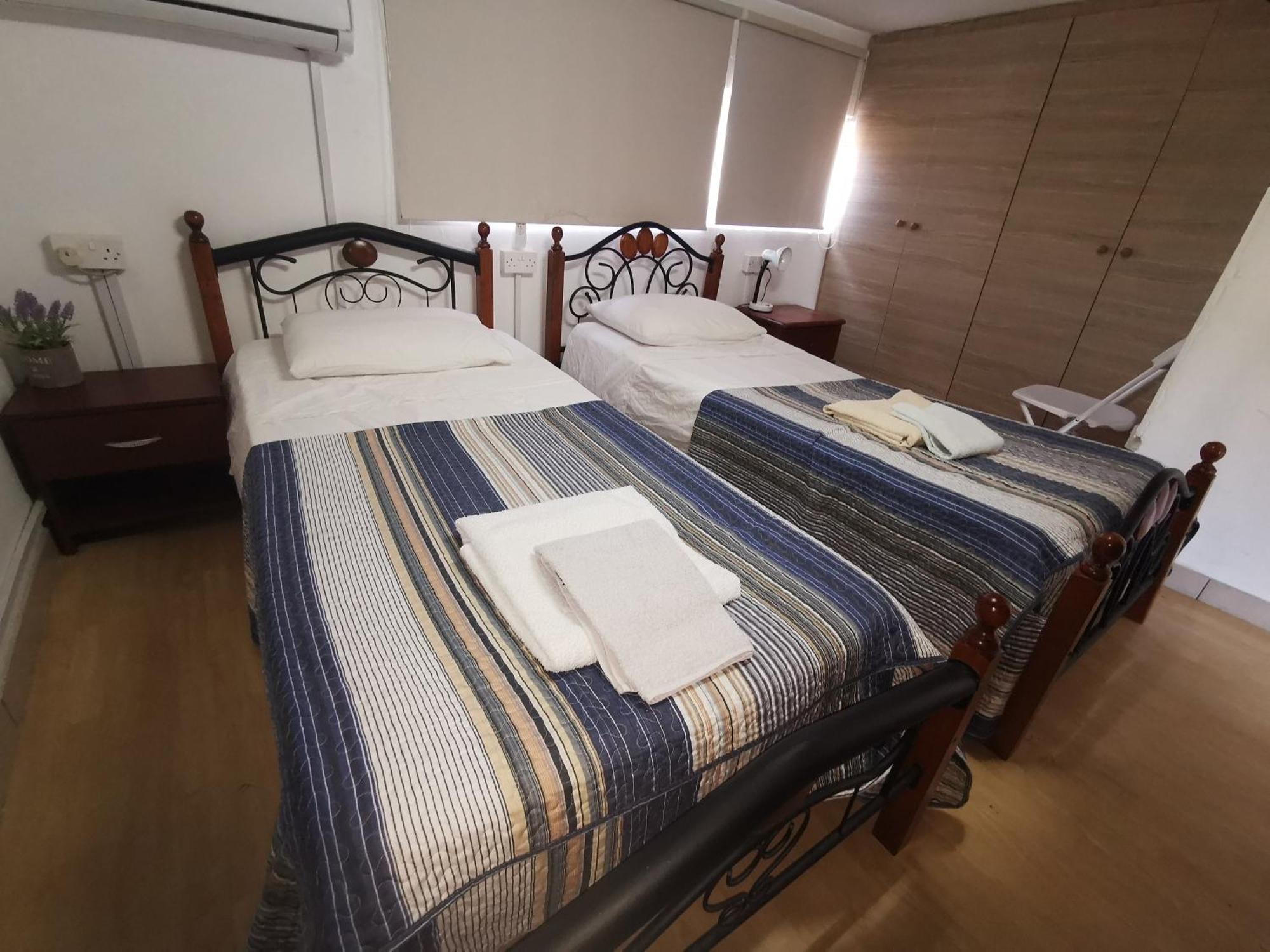 Strovolos Rooms Studios Nikosia Ruang foto
