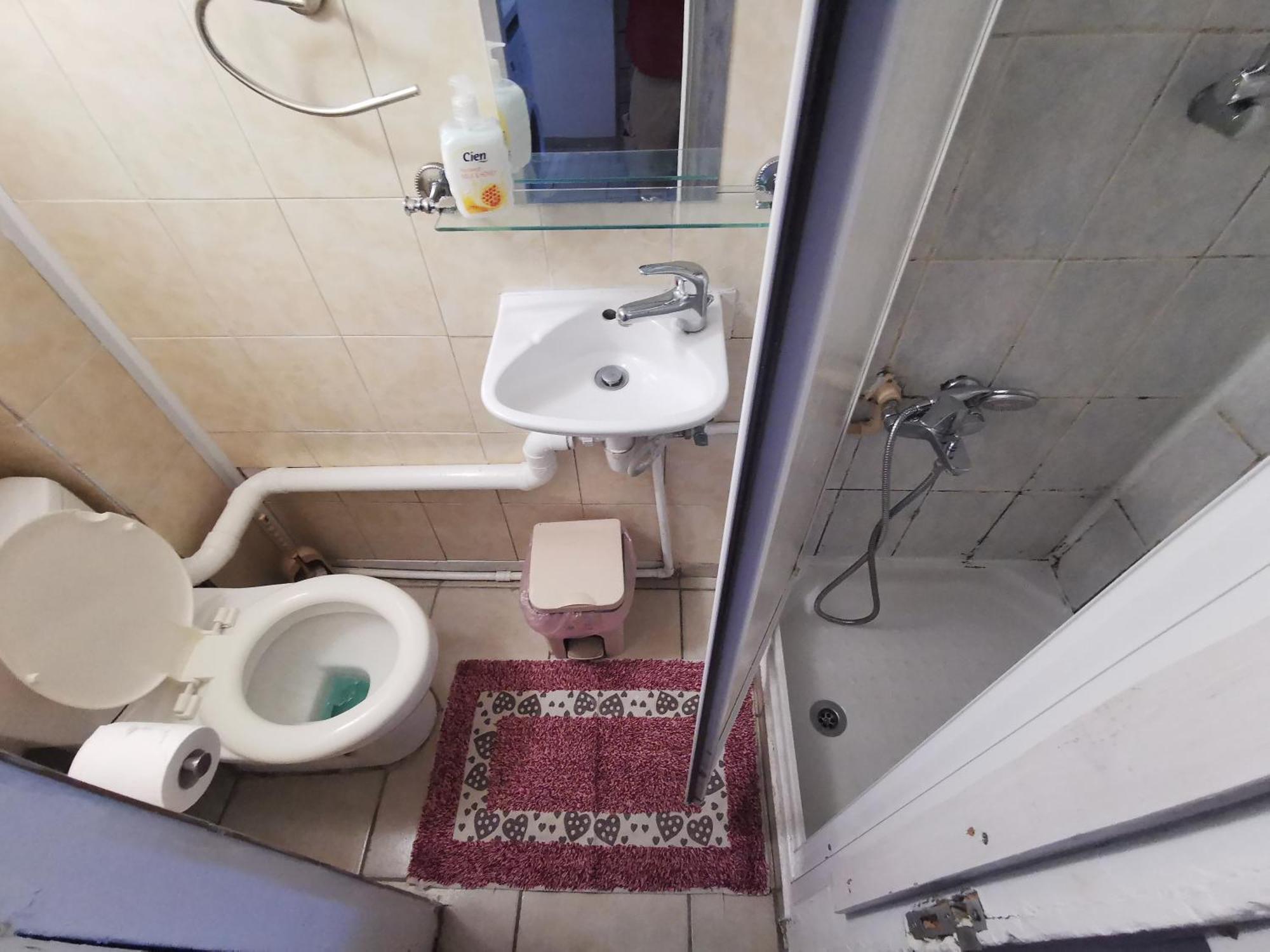 Strovolos Rooms Studios Nikosia Ruang foto